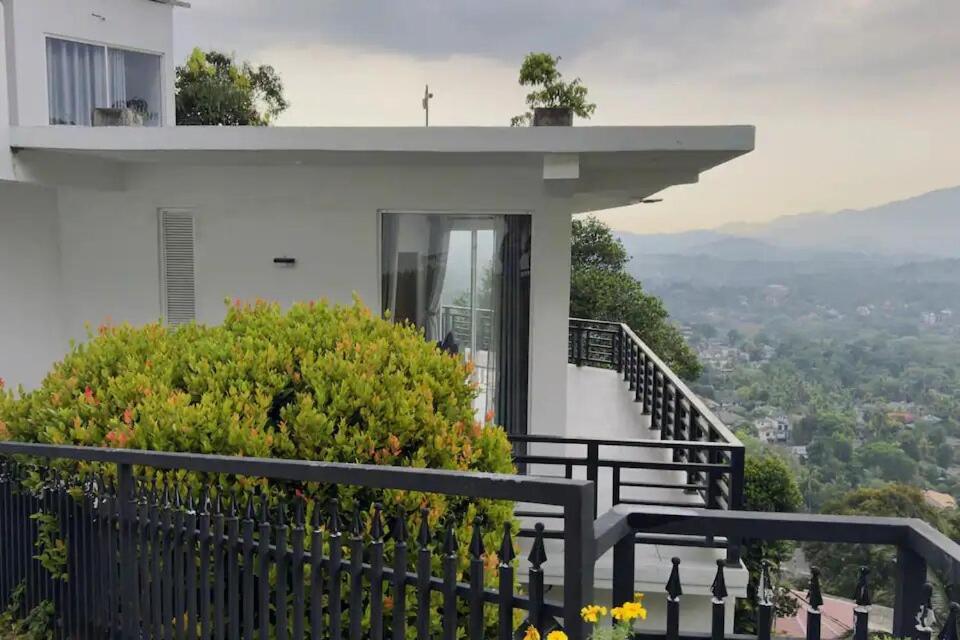 Dream House Residence Kandy Exterior foto